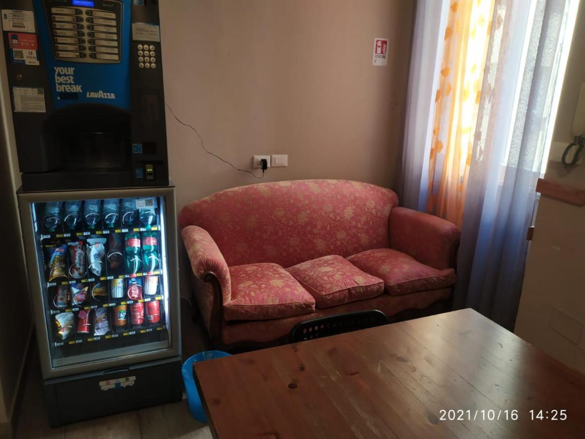 New Paradise Roma Ngoại thất bức ảnh