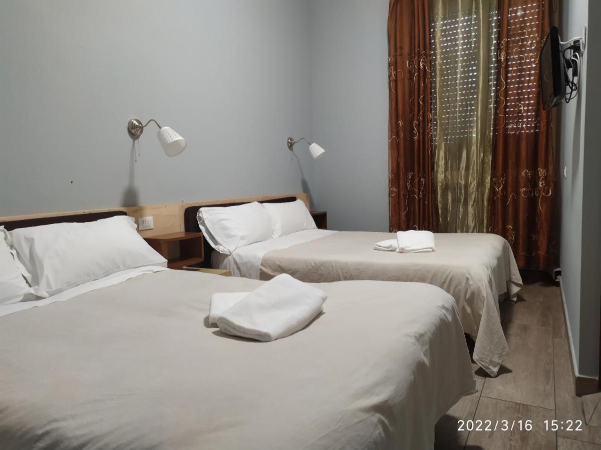 New Paradise Roma Ngoại thất bức ảnh