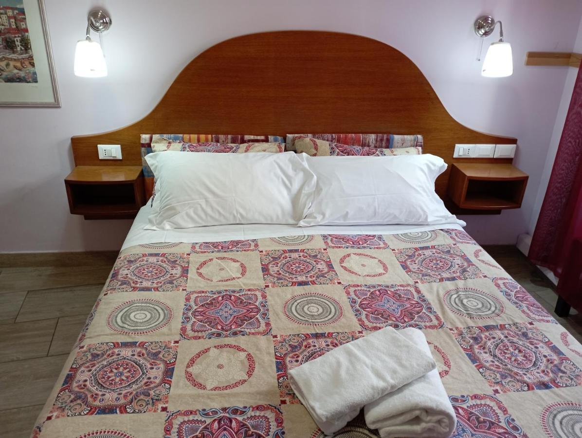 New Paradise Roma Ngoại thất bức ảnh